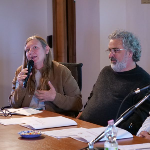 P1350683